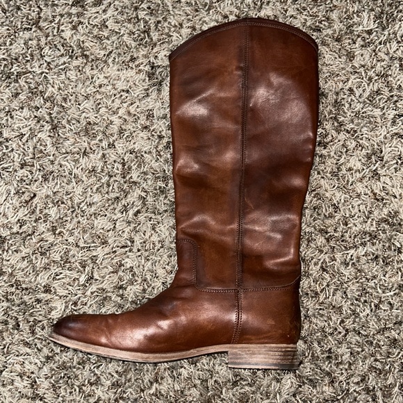 🙌Brown Frye Boots - Picture 3 of 5